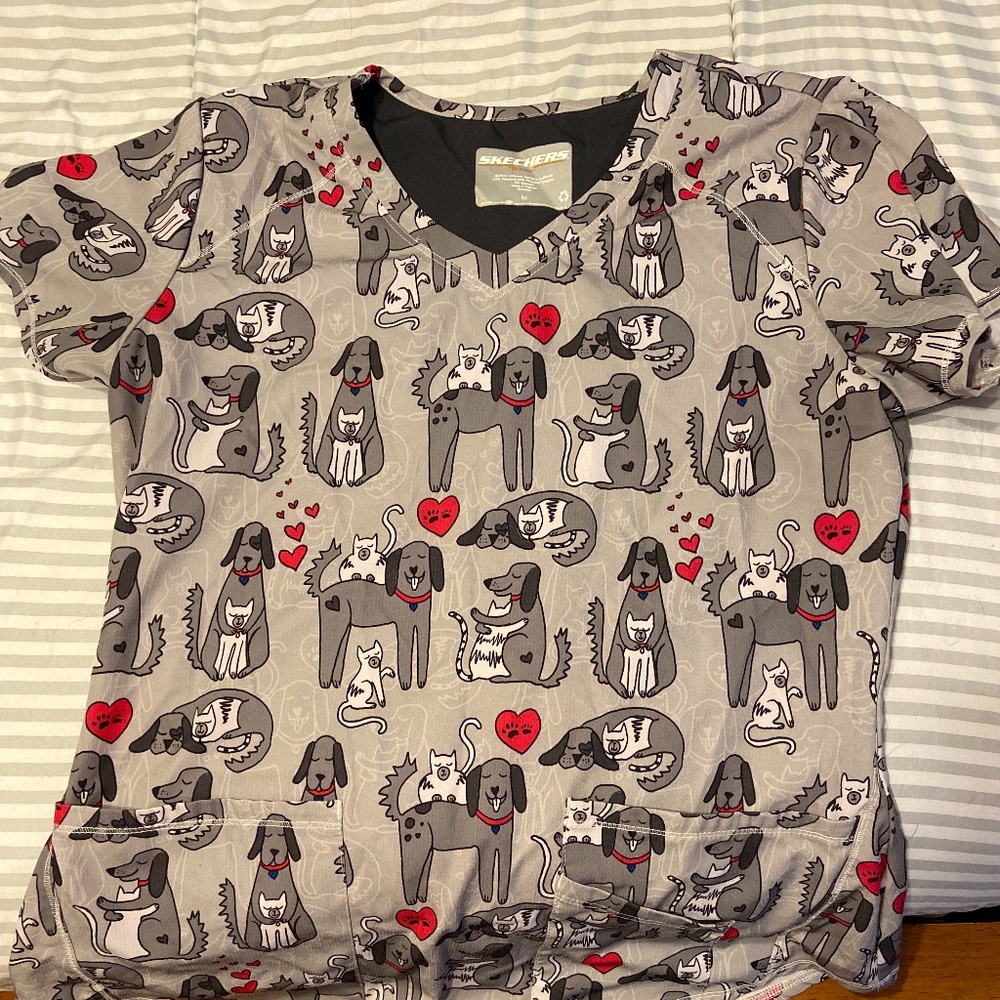 Scrub top
